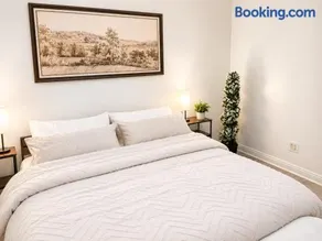 Modern Private Suite, Near Disneyland and LAX - Image 1