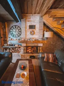 K2 Chalet - Image 3