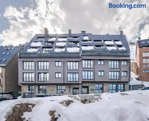 Estival Caribou Apartments - Image 1