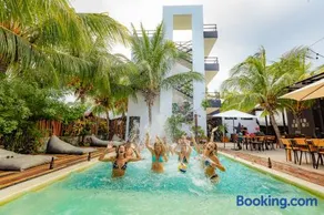 Che Holbox Hostel & Bar Adults Only - Image 2