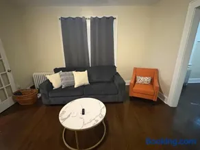 Rest Assured 3 bedroom near airport - Image 2