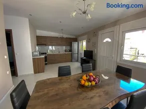 Hara's House - Image 2