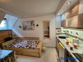 apartman na stazi - Image 1