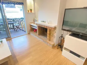 Coast apartment near Barcelona - Image 4