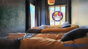 The Bank Sleeping Guesthouse - Image 1
