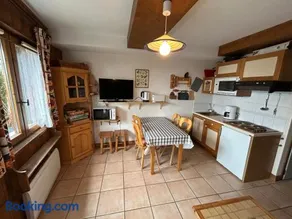 Studio avec jardin, internet haut débit et barbecue | Vue jardin | Ski à proximité - Image 5