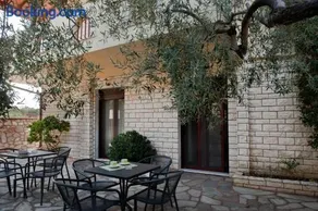Seydnaya Apartments & Studios - Image 4