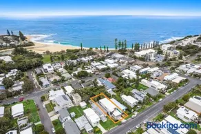 Nothling Street 13, Moffat Beach - Image 2