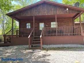 Optimum Cabin #12 with Hot Tub and Jacuzzi on Patoka Lake in Southern Indiana - Image 2