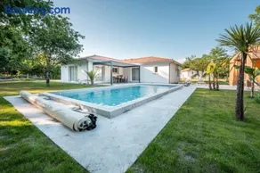 Maison entre Vignobles et Dune - Image 1