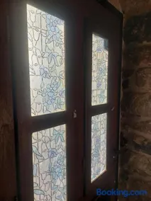 Andromahi Stone House - Image 2