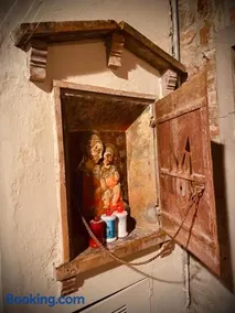 Antiba House - Image 5