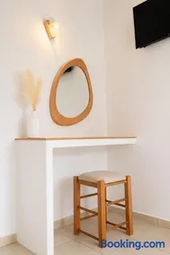 Elichri Theros Studios - Image 2
