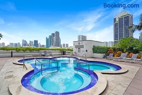 Only in My Dreams! Direct Water View Luxury Condo - Image 2