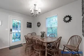 Covenant Cottage with outdoor dining - Image 2