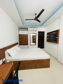 Zam Zam Residency - Image 1