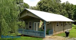 Country Cottage - Image 1