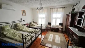 Berki Porta Vendégház - Image 3