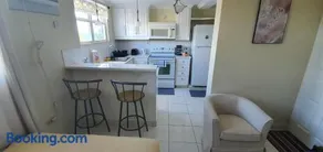 Hastings Towers 4D - Studio Apt Opp Beach - Image 1
