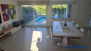 Casa con Pileta Los Arces Pilar - Image 1