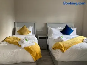 The Leitrim Inn and Blueway Lodge - Image 2