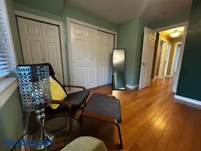 Charming 3-BR Home Close to Swedish Cherry Hill - Image 3