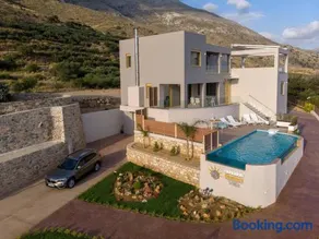 Villa Plakias Sunset with Heated Pool & Childrens Area, Walk to Restaurant - Image 1