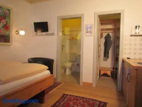 Apartments im Froschhaus mit Frühstücksküchen - Image 3