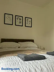 Stephen's Brae Apartment, Inverness City Centre - Image 4