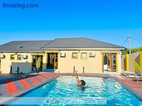 The Curve Suite Guest House - Image 1