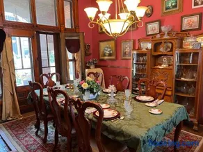 Mansion on The Mile B&B - Image 2
