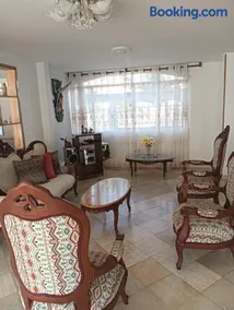 Hermosa y espaciosa casa familiar en Anapoima - Image 4