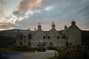 Luxury lodge for 16 in Royal Deeside - Image 2