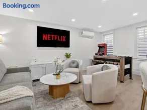 4BR 3Bath Game Room Harvard MIT Apt - Image 1