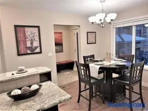 Stylish Getaway by Spruce Meadows - Image 1