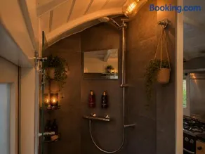 HouseOnWheels Luxe Tiny House Comfort & Natuur - Image 2