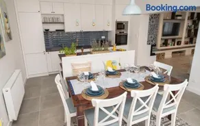 Villa GreenTree - with Private Pool close to Budapest - Image 5