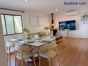 Hidden 2BR Retreat - Relax & Recharge - Image 3