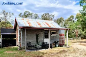 Hanging Rock Farm Stay - Image 5