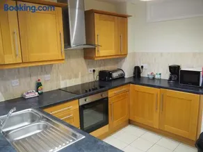 Dog Friendly Seaside Flat on the Salt Path - Image 2