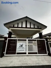 Cozy Nest Home Stay Tangkak 东甲暖巢民宿 - Image 2