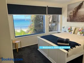 Frogmouth Cottage- Live on The Beach Experience - Image 2