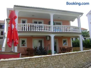 Apartments Krajačić - Image 1