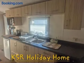 KSR Holiday Home at Cleethorpes Beach - Image 2