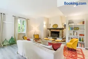 Lovely Villa with huge Garden surrounded by Nature - Image 5