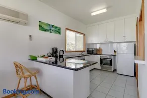 Stradbroke - Central Metung Escape - Image 2