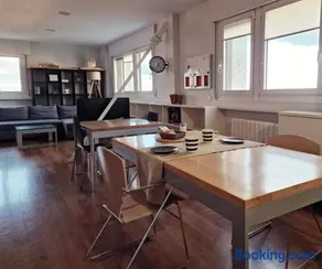 Piso 21 Vistas 360º Parking gratis - Image 2