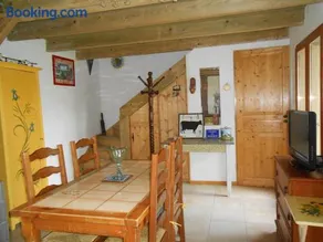 Arie Chez Mimosa - Image 2