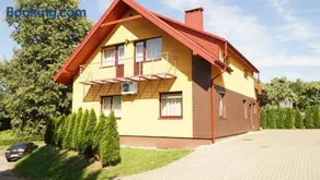 Suraučių Svečių Namai - Image 1
