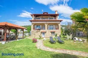 Azure Bay Villa by RentalsPro - Neos Marmaras Halkidiki - Image 1